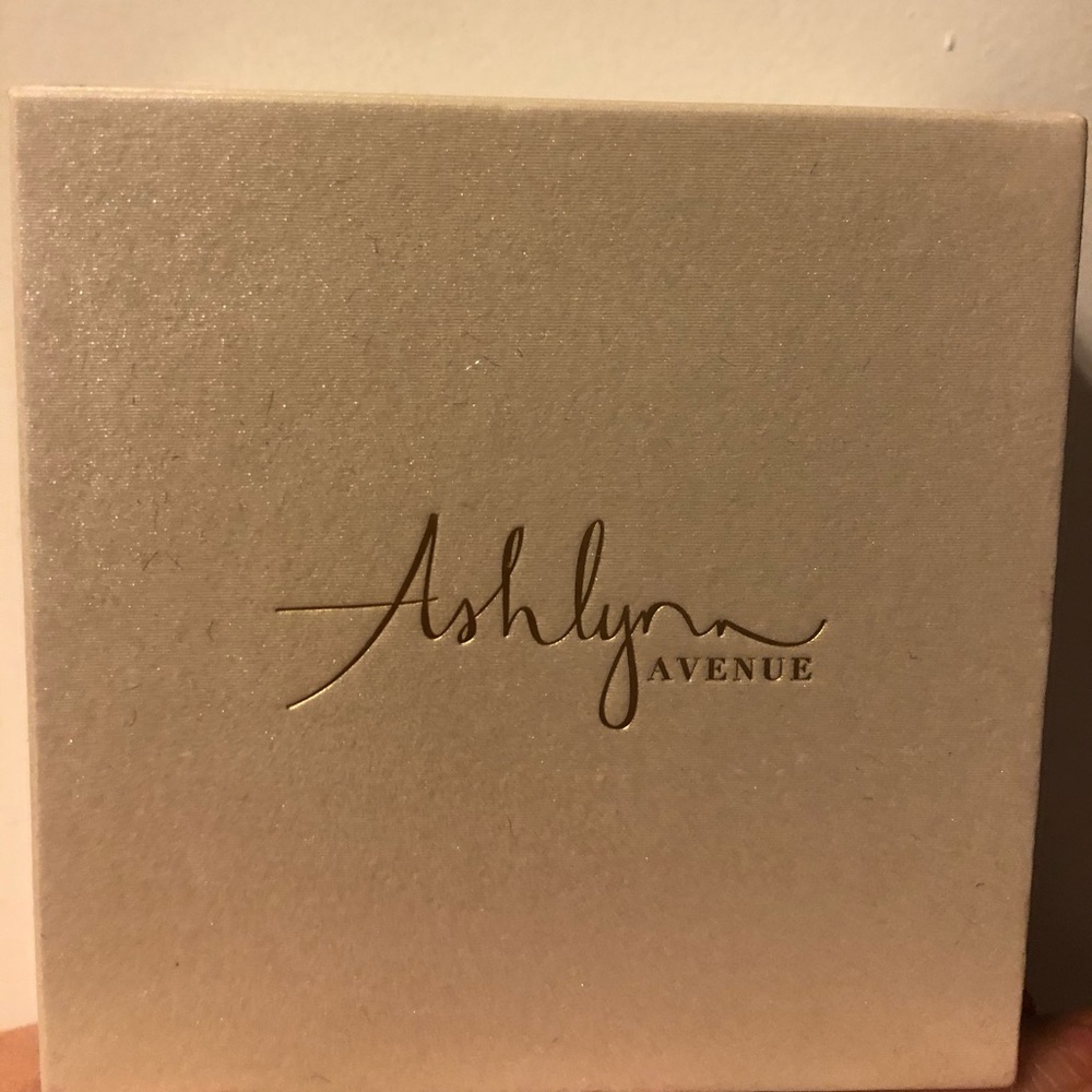 Ashlyn Avenue earrings